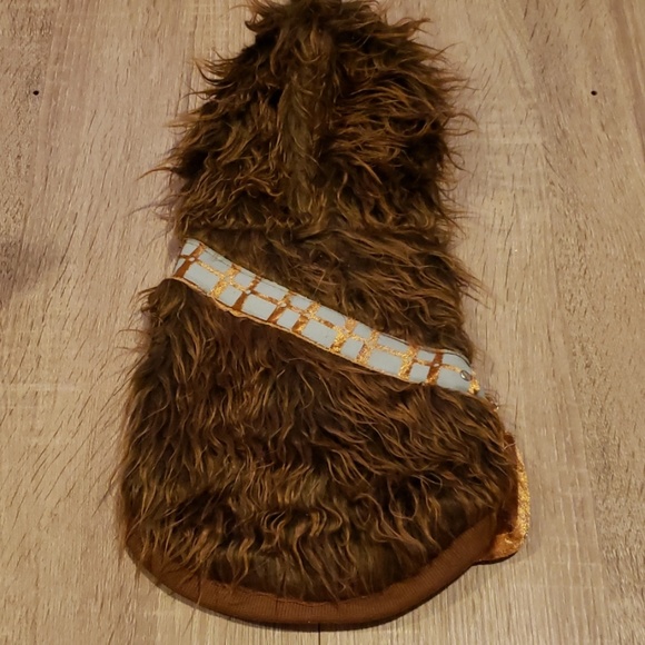 $6 with bundle! Pet Chewbacca Costume - Picture 2 of 3